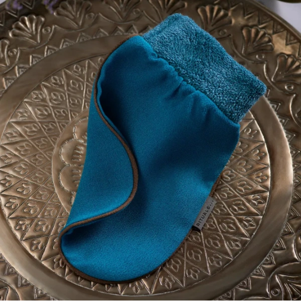 Рукавичка для скрабування тіла