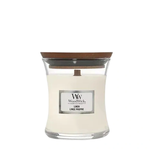 Ароматична свічка з ароматом свіжовипраної білизни