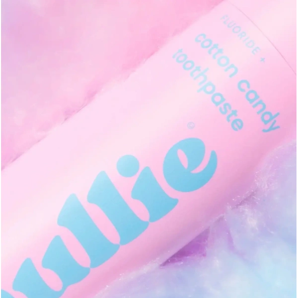 Зубна паста зі смаком цукрової вати