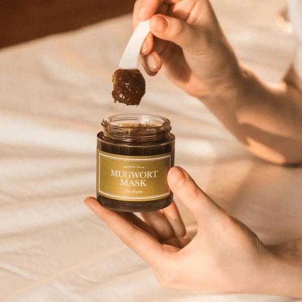 Маска для обличчя з екстрактом полину