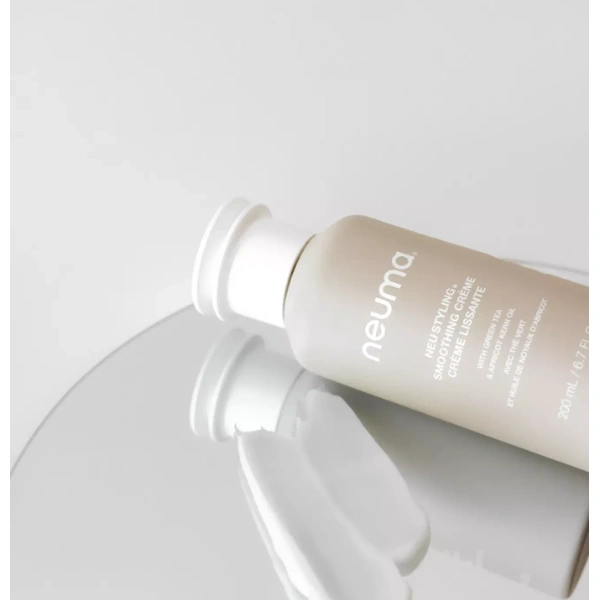 Розгладжувальний крем для волосся