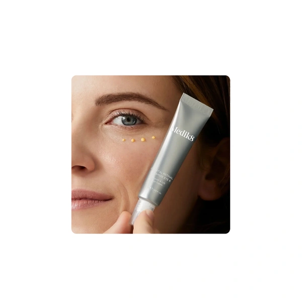 Крем для розгладження та підтягування шкіри навколо очей з вітаміном А