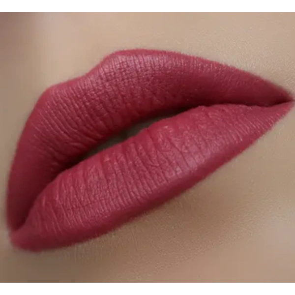 Олівець для губ