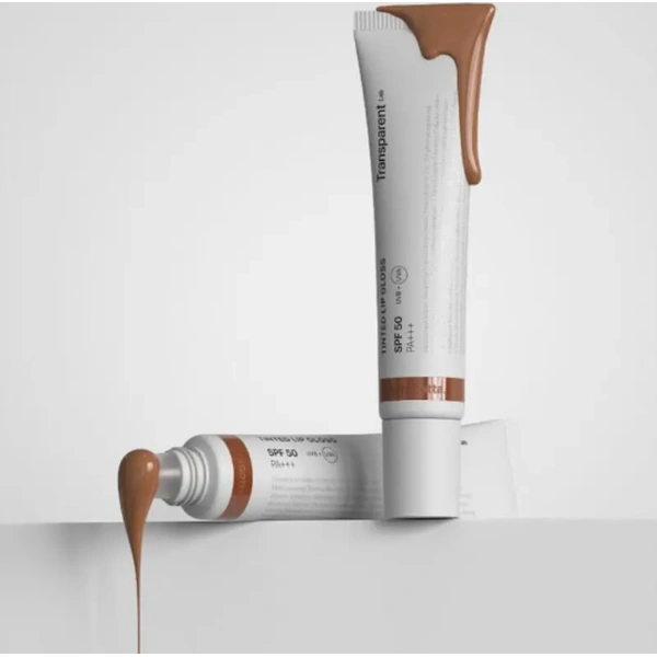 Зволожувальний бальзам для губ з кольором