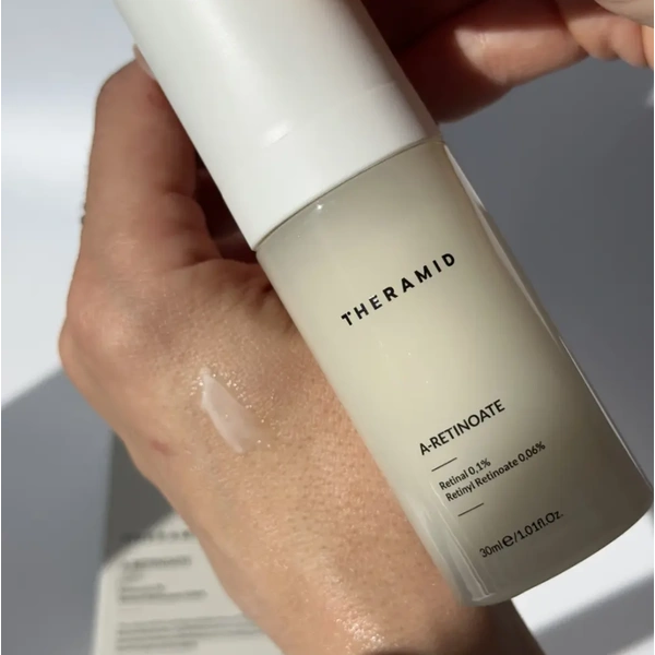 Антивіковий серум з ретинолом у міні форматі