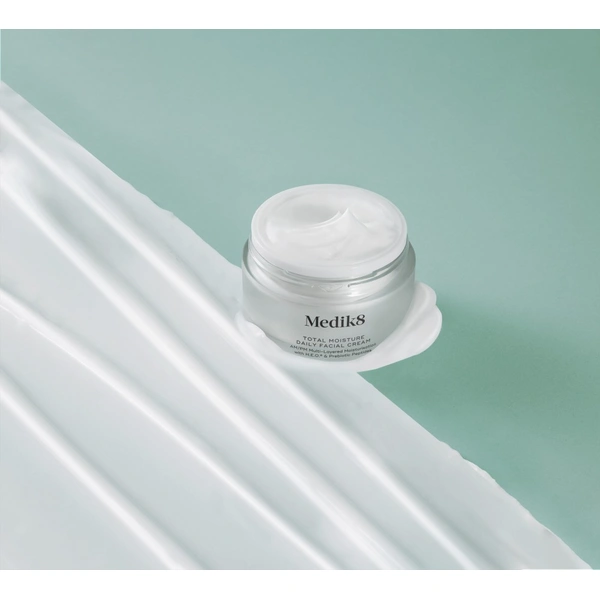 Щоденний зволожувальний крем для обличчя