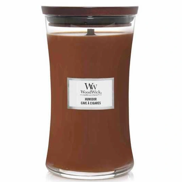 Ароматична свічка з ароматом суміші тютюнового листя та замші