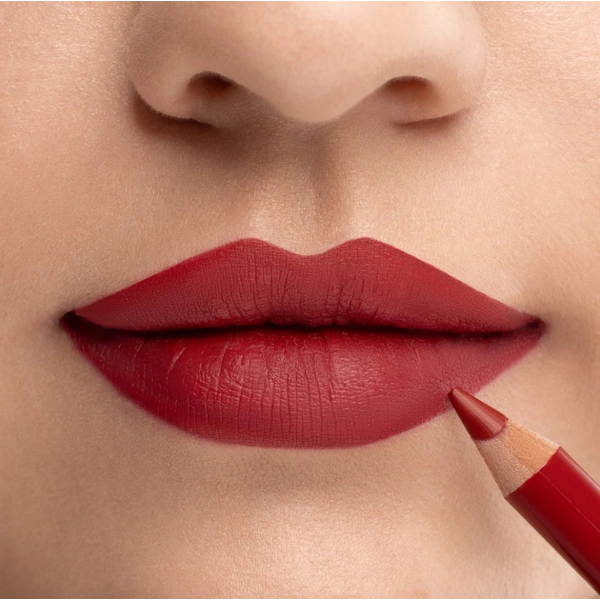 Олівець для губ