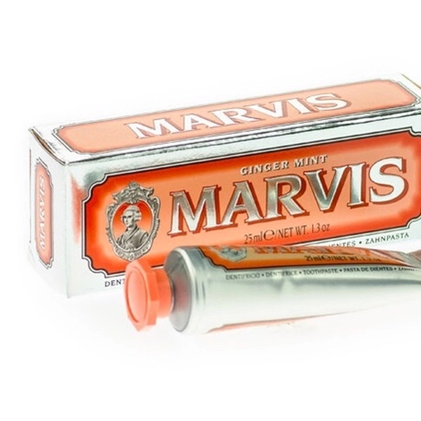 Зубна паста у міні форматі