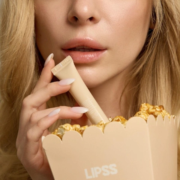 Блиск для губ з пептидами з ароматом карамелі