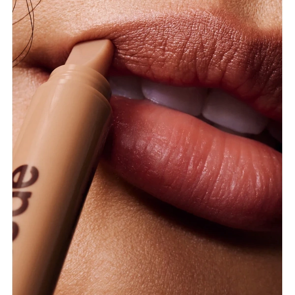 Контурний олівець для губ