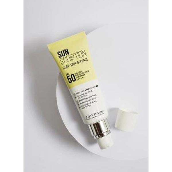 Сонцезахисний крем з освітлювальним ефектом у міні форматі