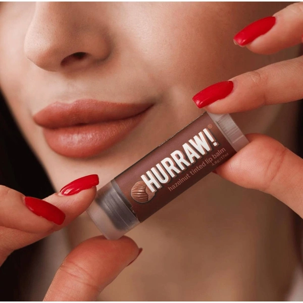 Бальзам для губ з ароматом горіху