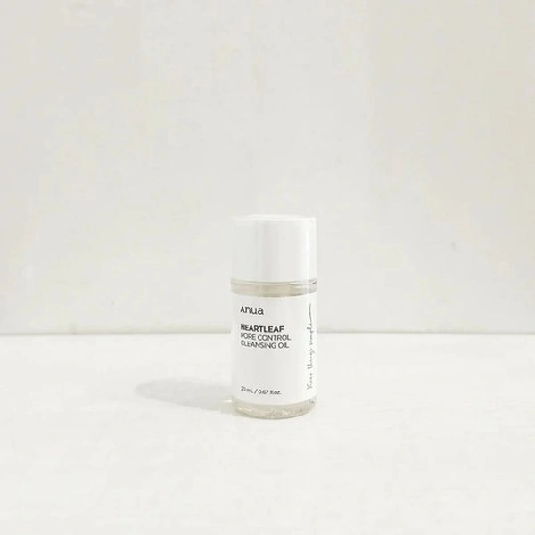 Гідрофільна олія для глибокого очищення шкіри у міні форматі