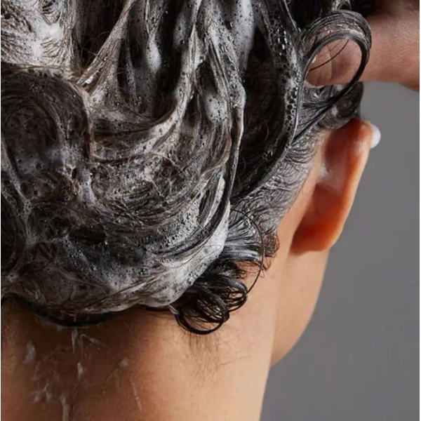 Шампунь з інтенсивним зволоженням