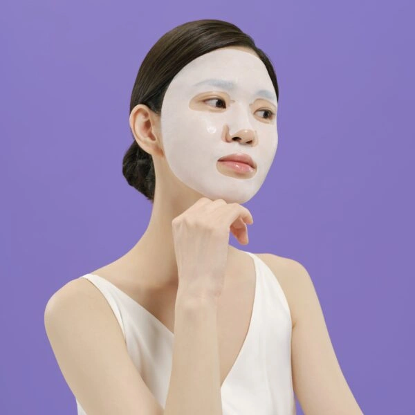 Зволожувальна тканинна маска