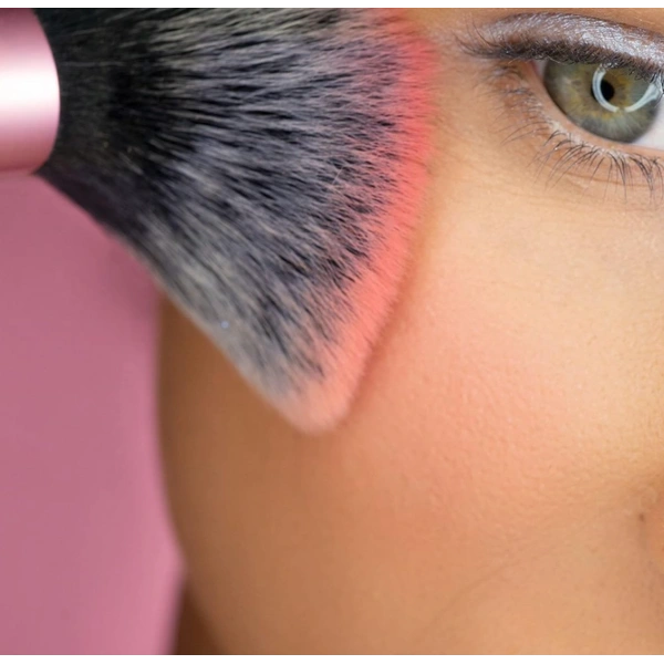 Пензлик для макіяжу універсальний